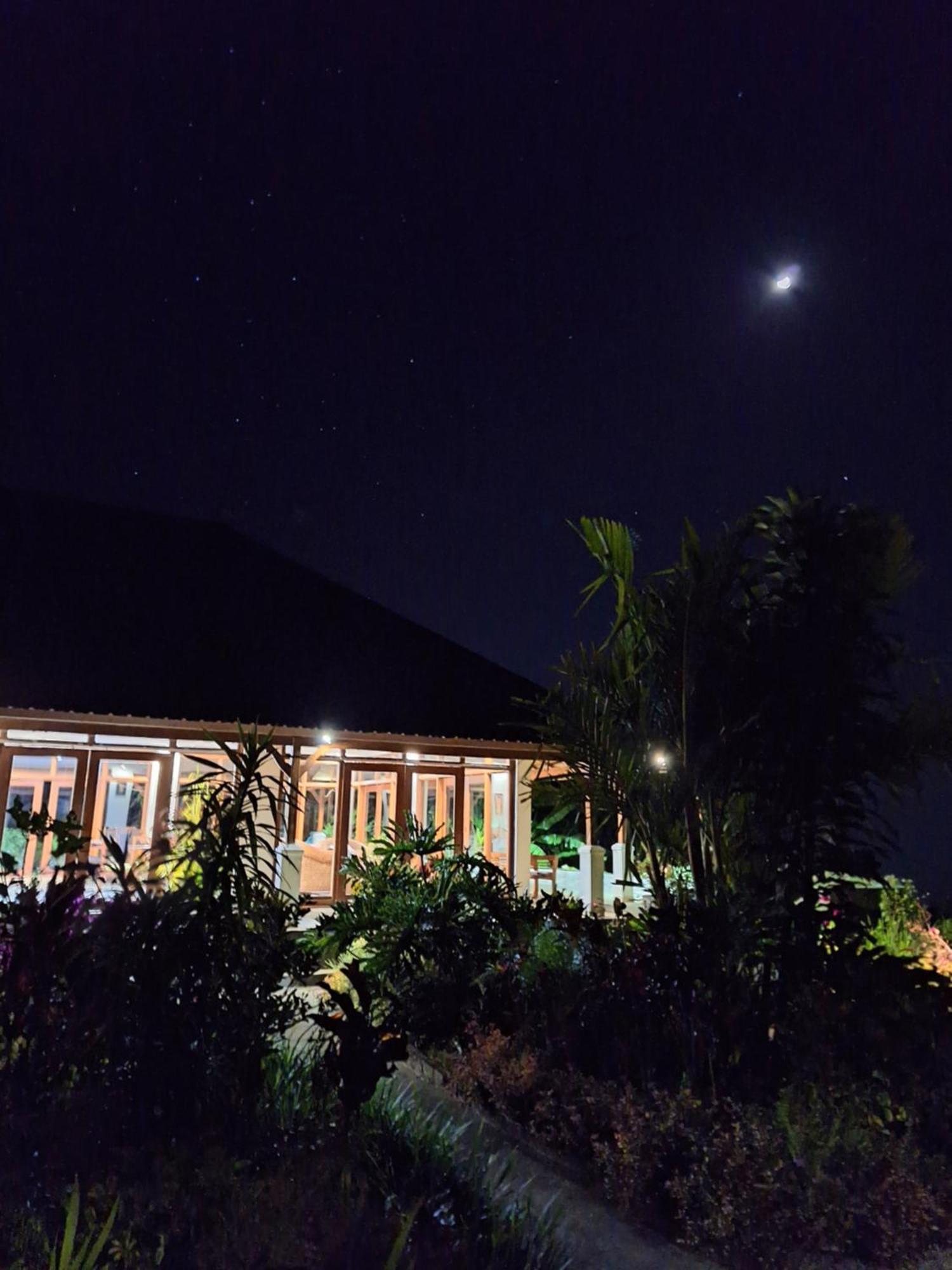 Manigelang Villa Munduk Kültér fotó
