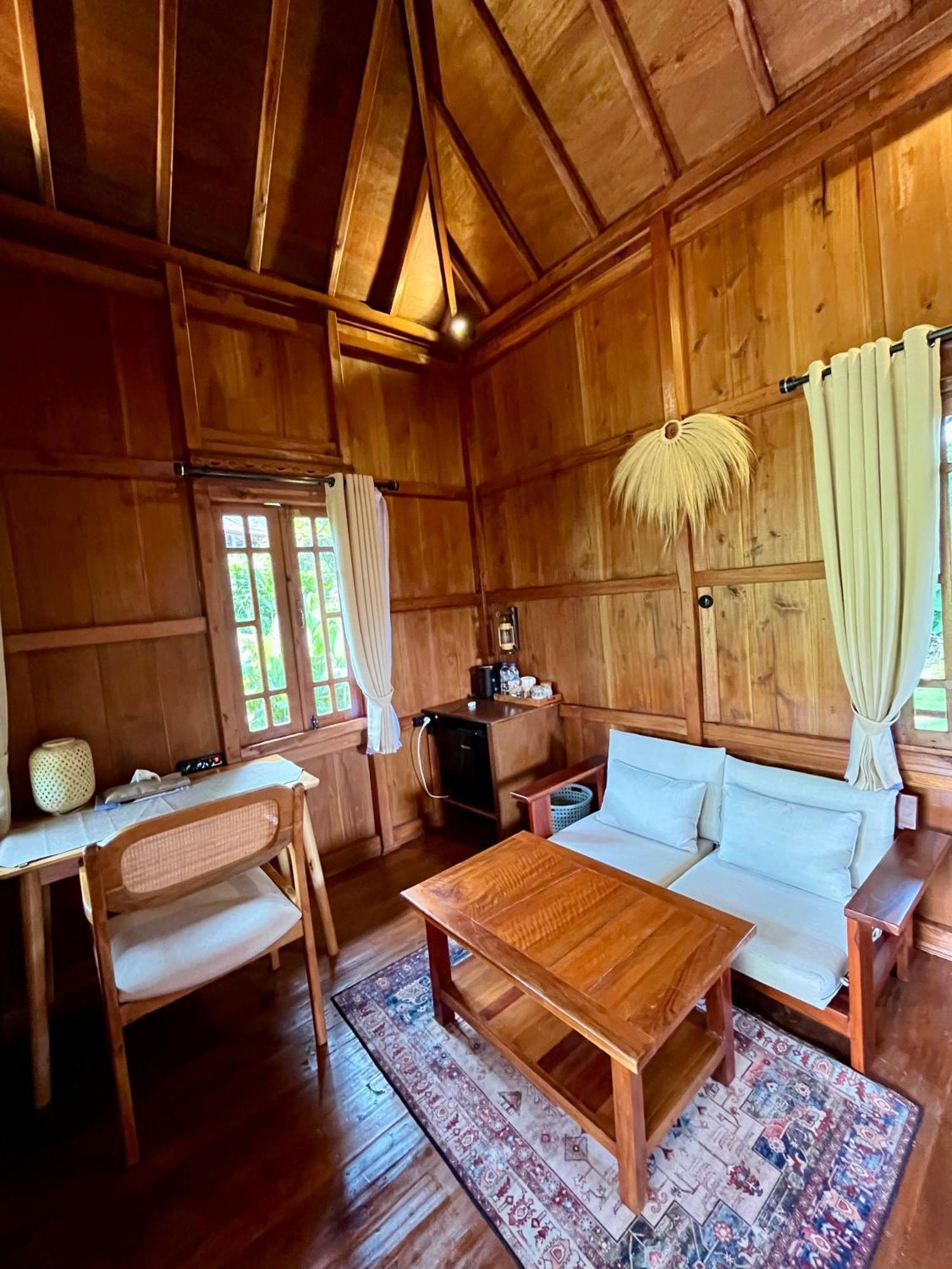 Manigelang Villa Munduk Szoba fotó